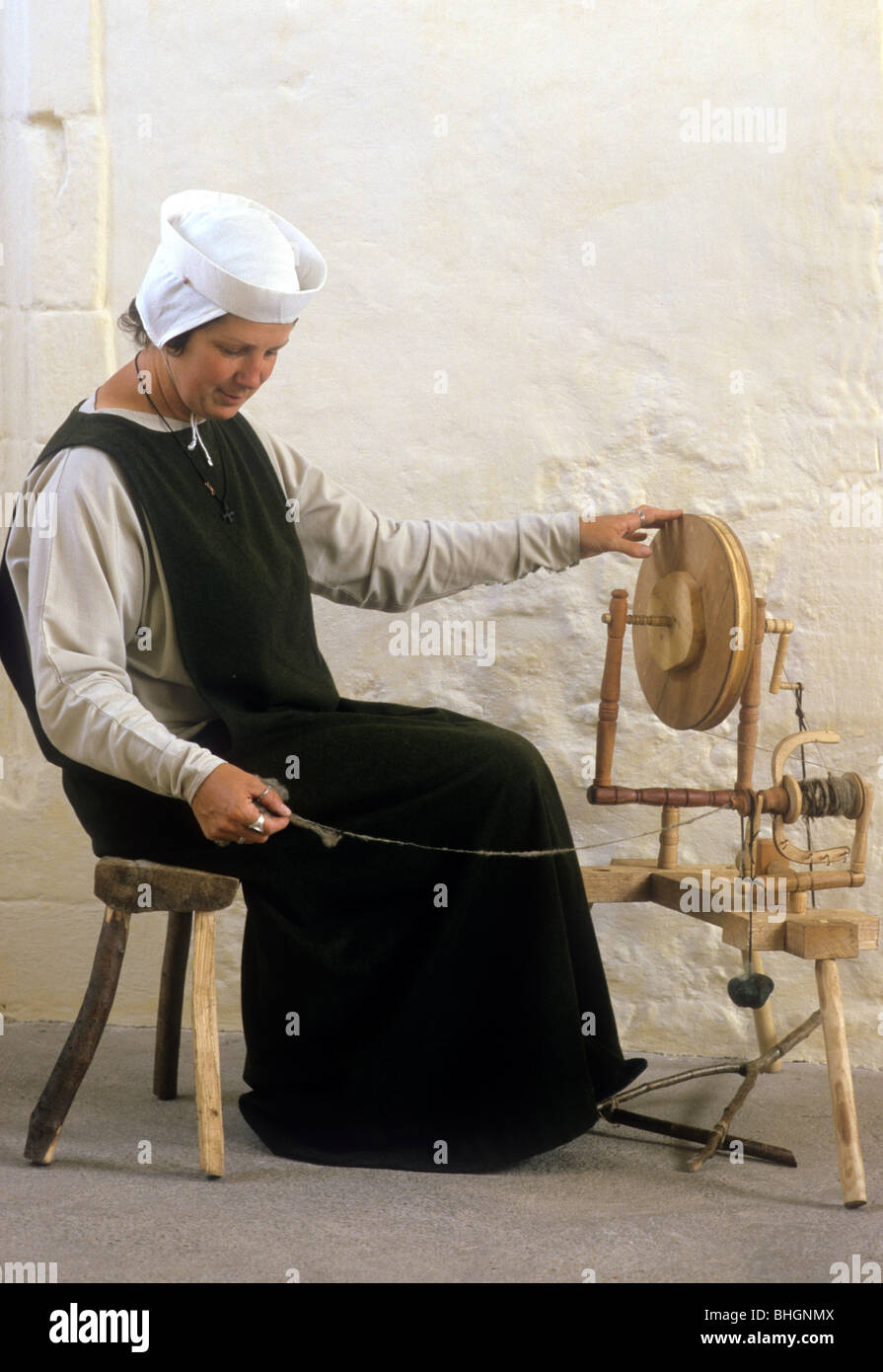 Historical reenactment, Medieval Period woman spinning women in