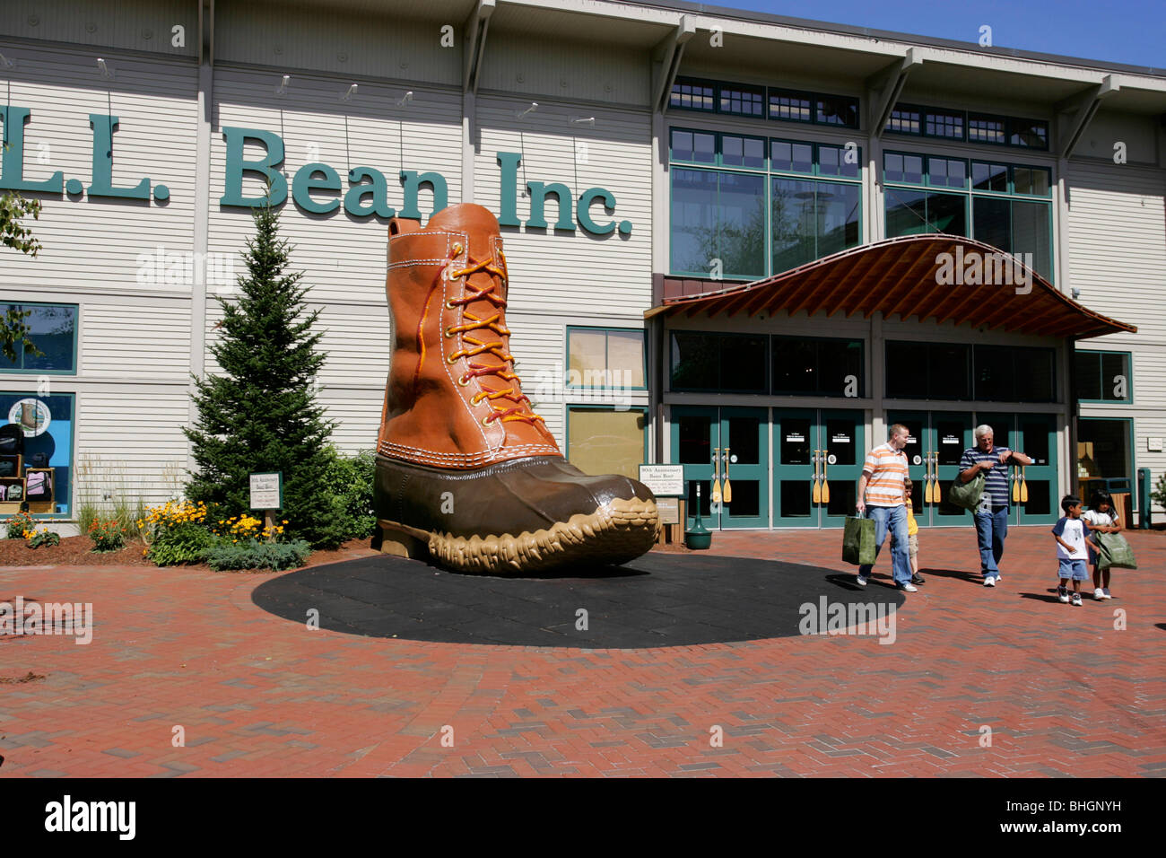Giant boot L.L. Bean store Freeport Maine New England USA Stock Photo Alamy