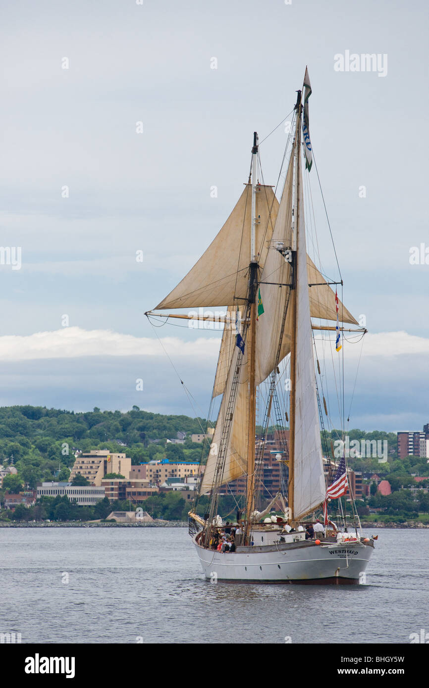 Topsail Schooner High Resolution Stock Photography and Images - Alamy