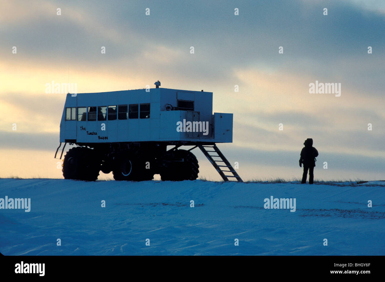 Tundra buggy hi-res stock photography and images - Alamy