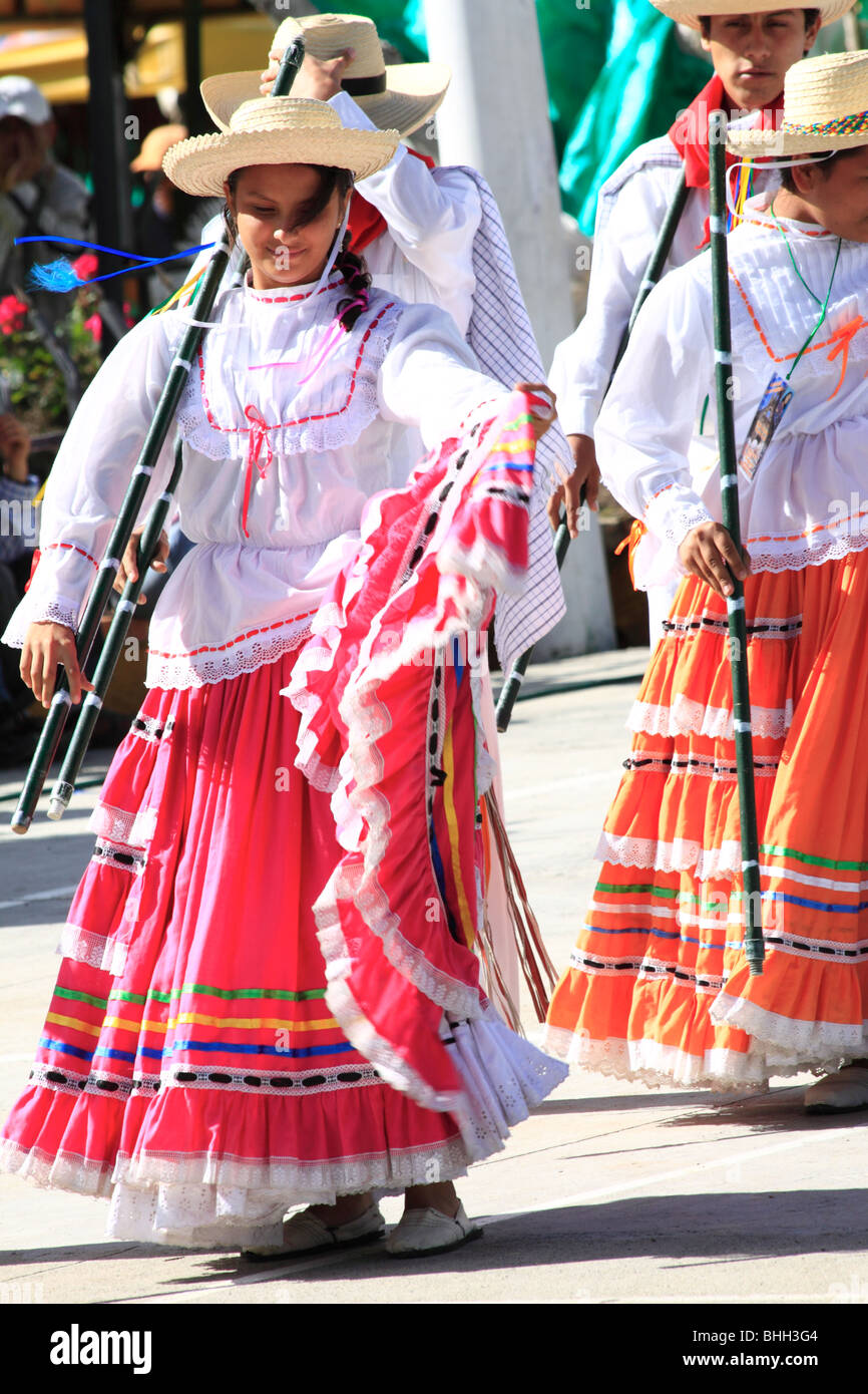 Dance tradition hi-res stock photography and images - Alamy