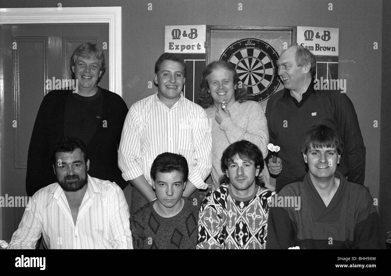 Pub darts team UK 1988 Stock Photo Alamy
