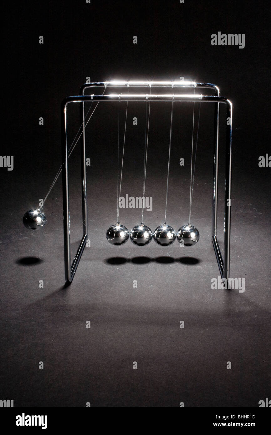 isaac newton pendulum