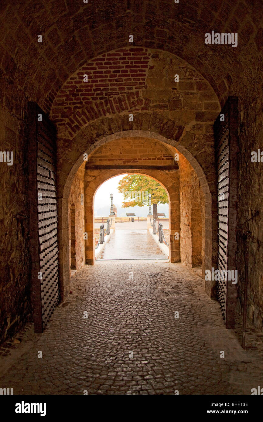 Belgrade Fall Gate in Belgrade Fortress Kalemegdan, fall, autumn Stock Photo - Alamy