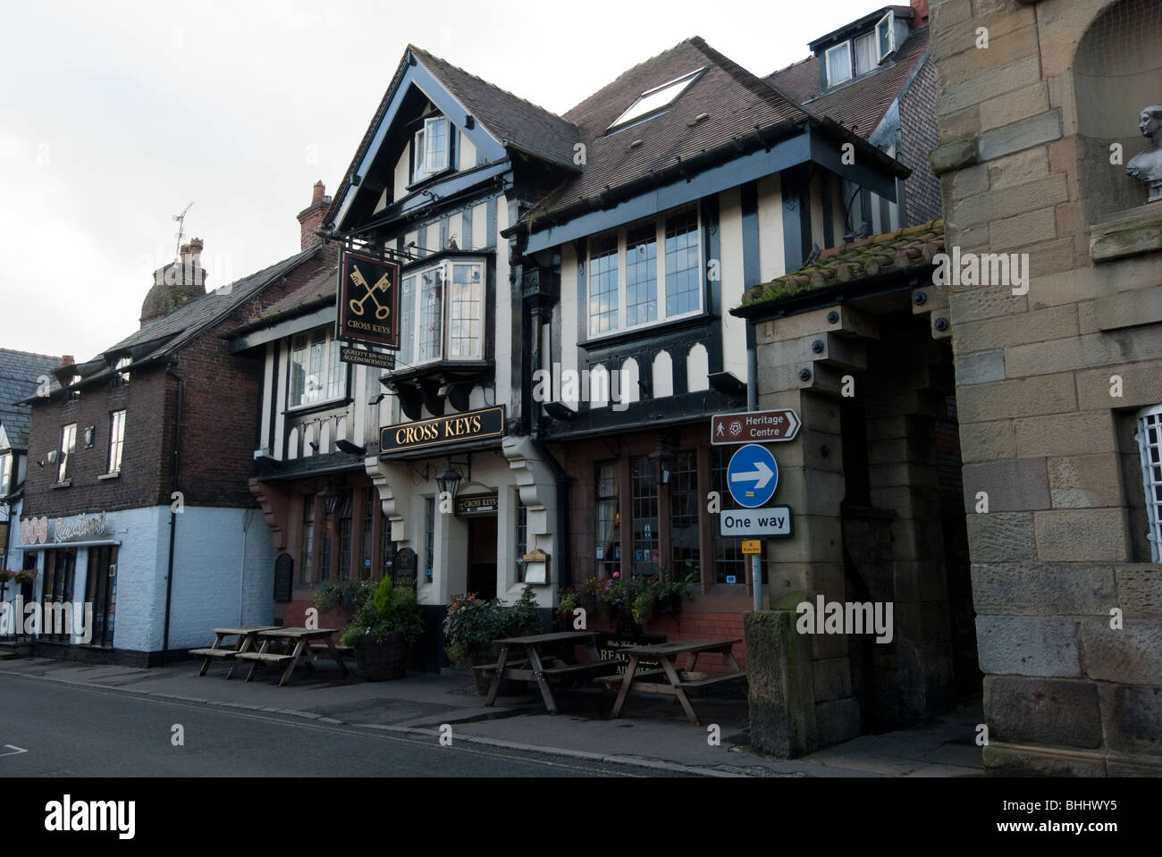 Cross Keys pub Knutsford Cheshire UK Stock Photo