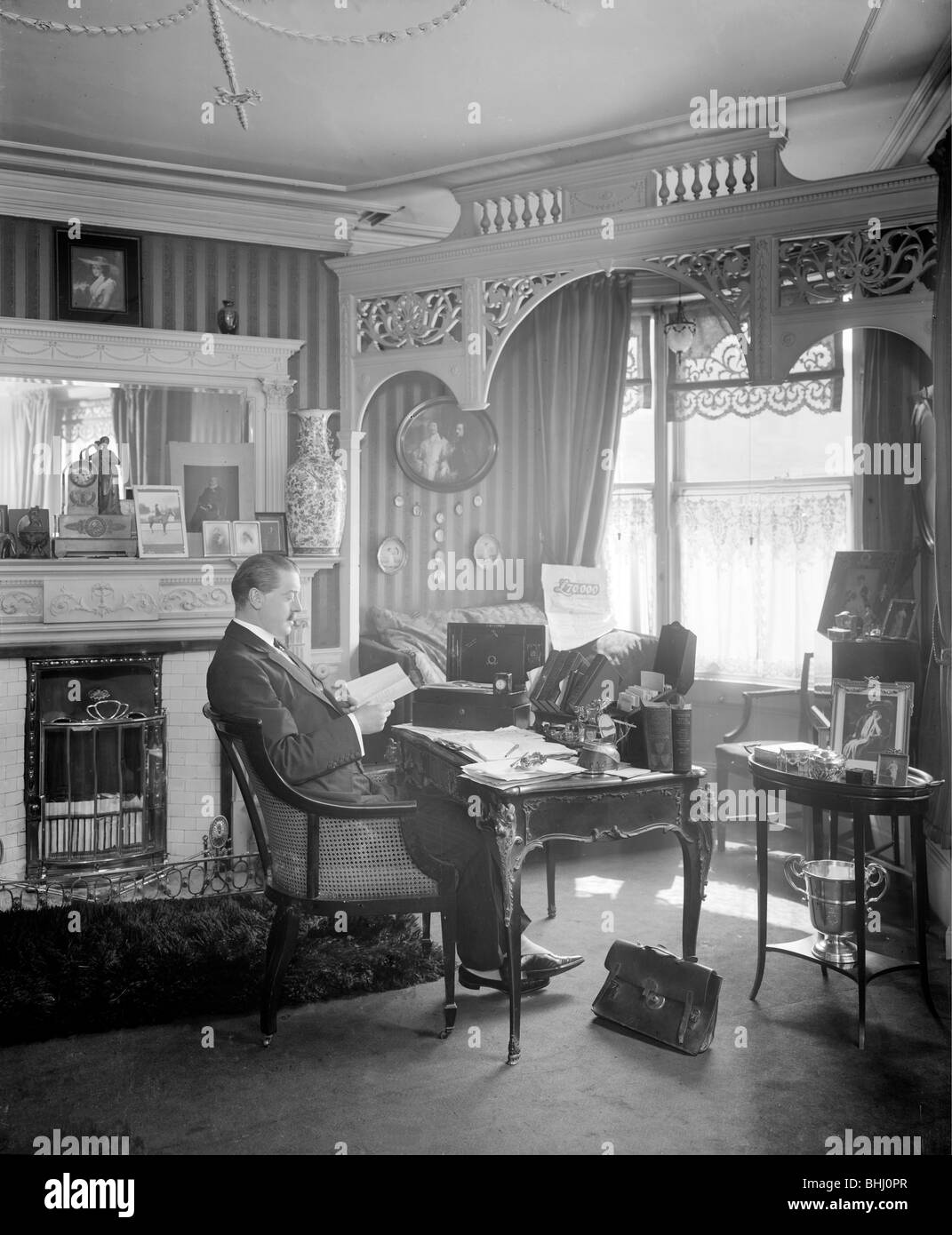 DM Gant's offices at Conduit Street, Westminster, London, 1909.  Artist: Bedford Lemere and Company Stock Photo