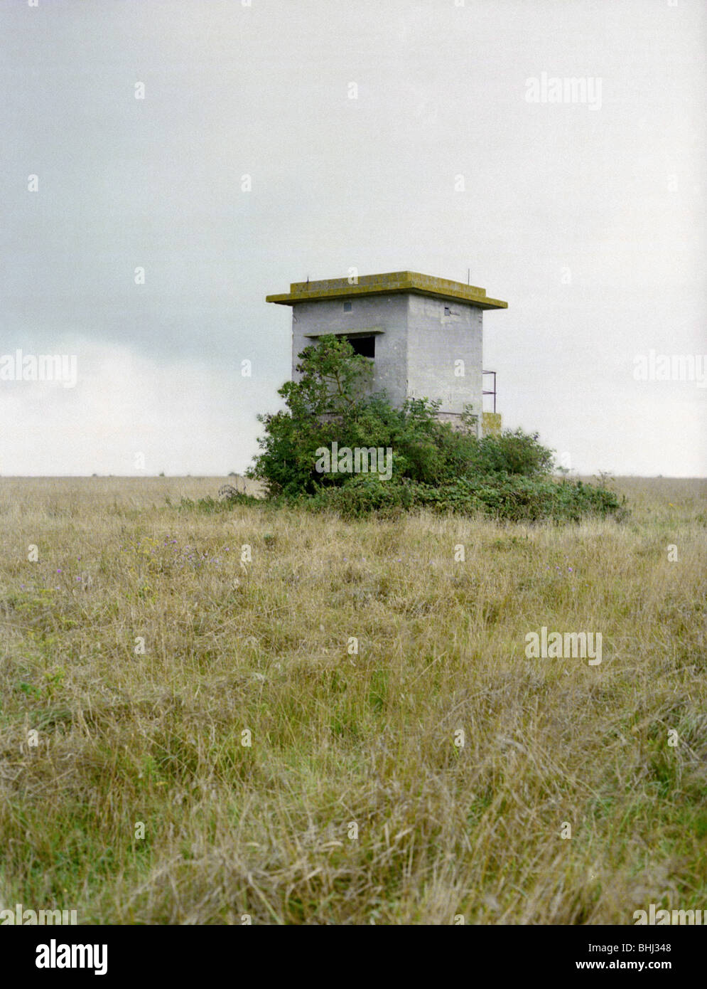 Observation post, West Down Impact Area, Salisbury Plain, Wiltshire, 1999. Artist: IJ Leonard Stock Photo