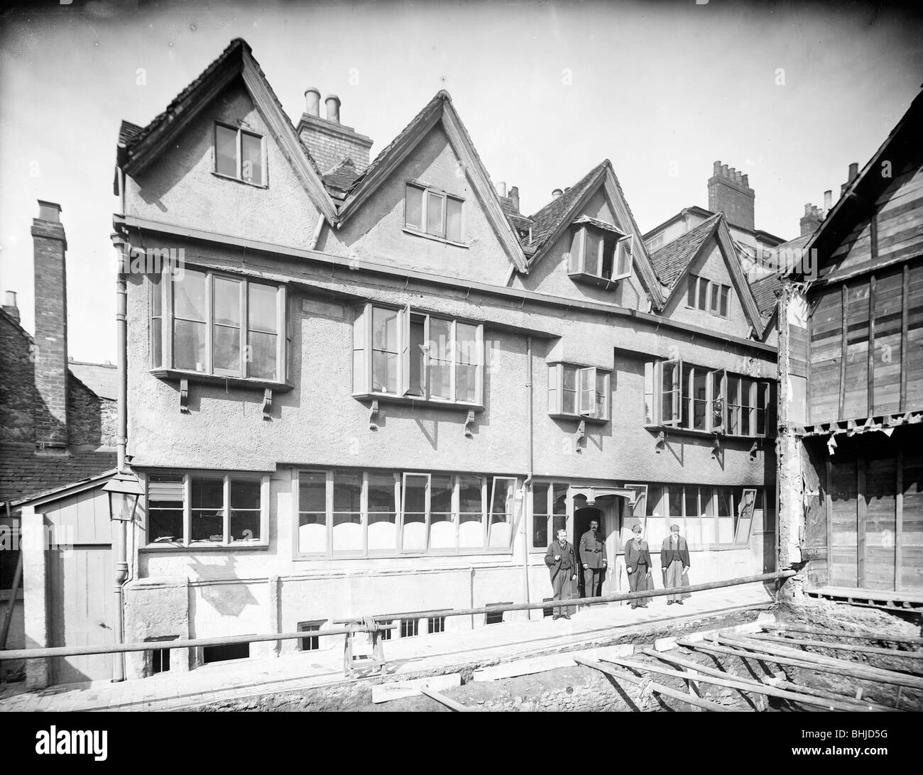 Kemp hall police station hires stock photography and images Alamy