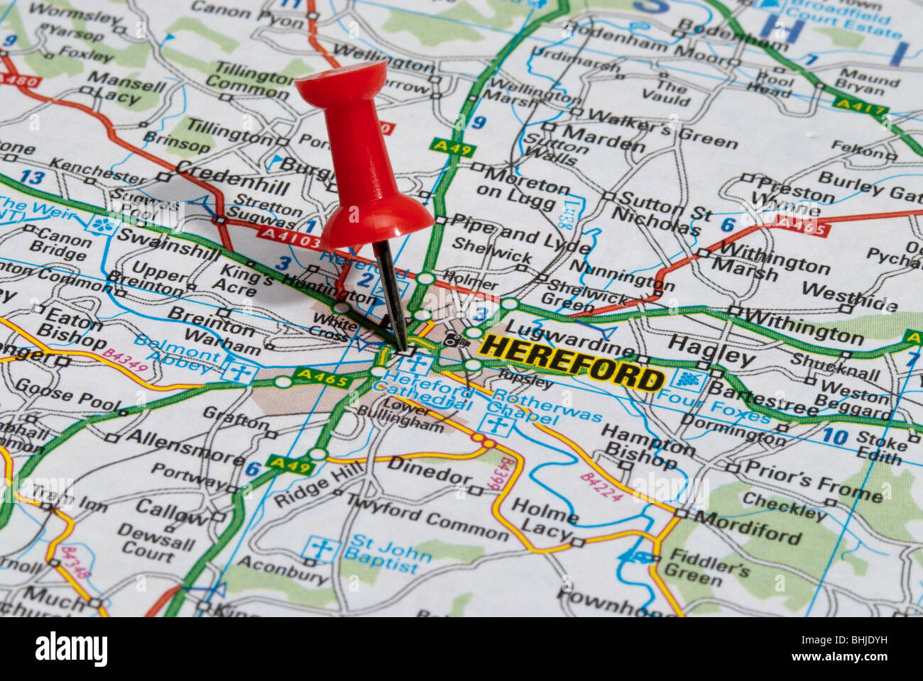 red map pin in road map pointing to city of Hereford Stock Photo
