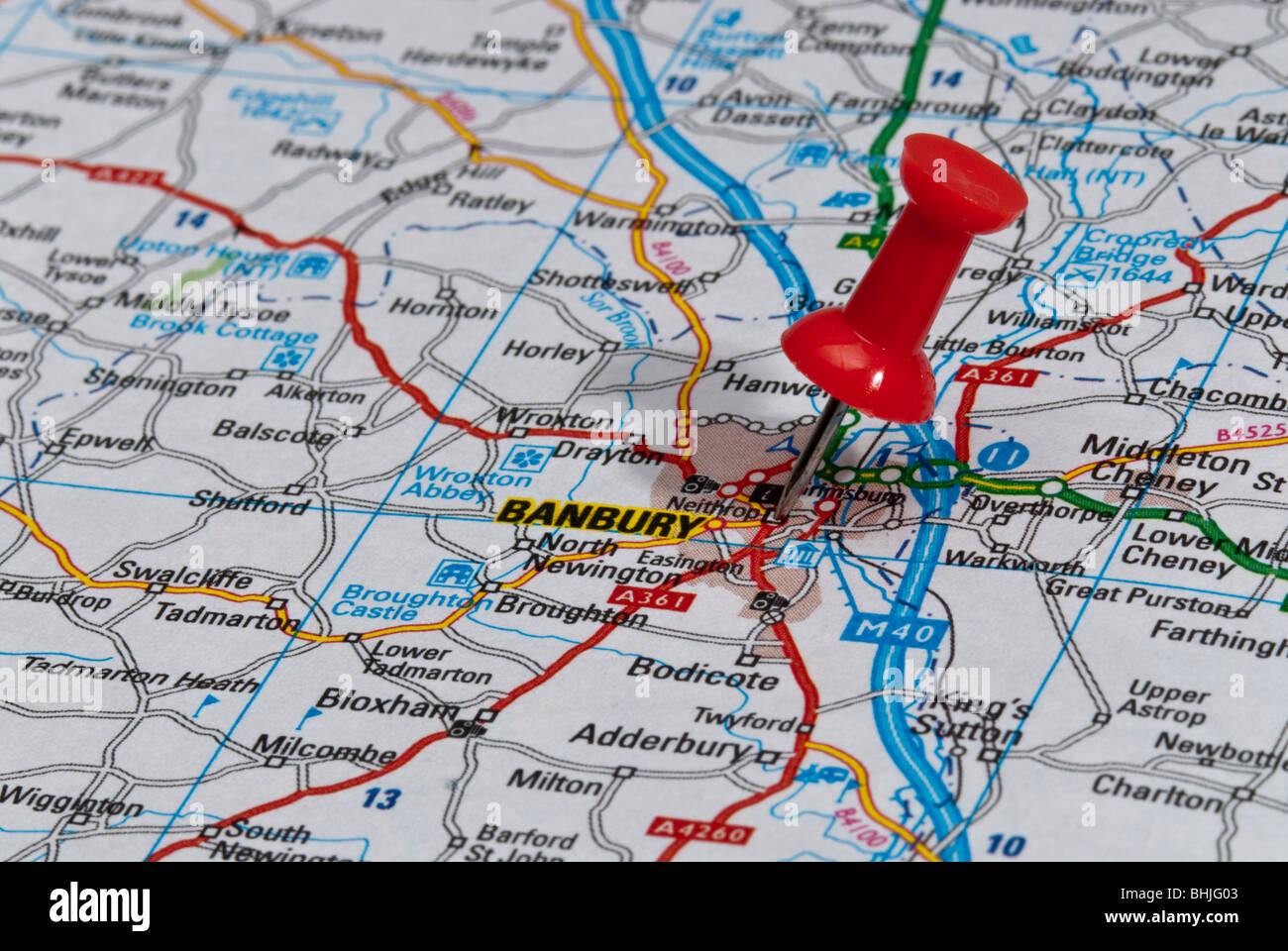 red map pin in road map pointing to city of Banbury Stock Photo