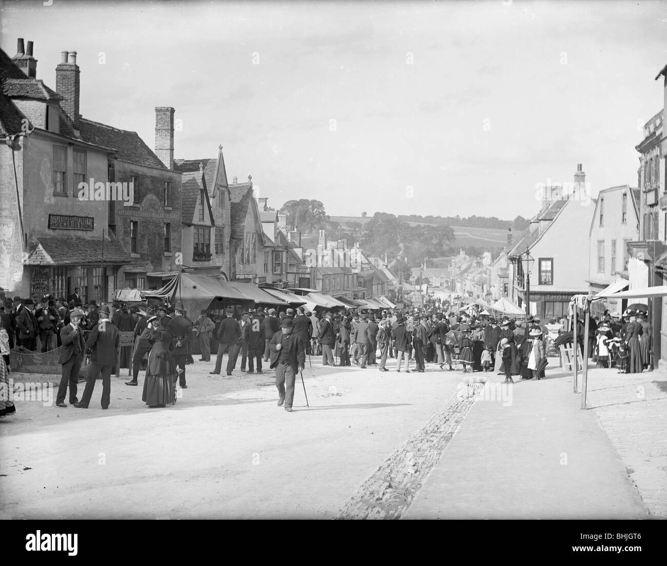 High Street, Burford, Oxfordshire, 1895. Artist Henry Taunt Stock
