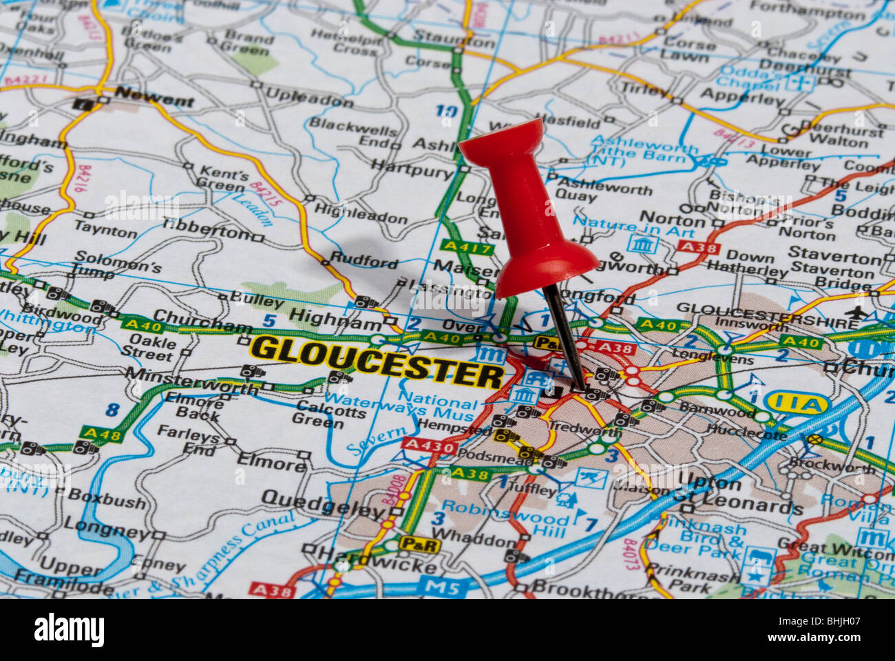 red map pin in road map pointing to city of Gloucester Stock Photo