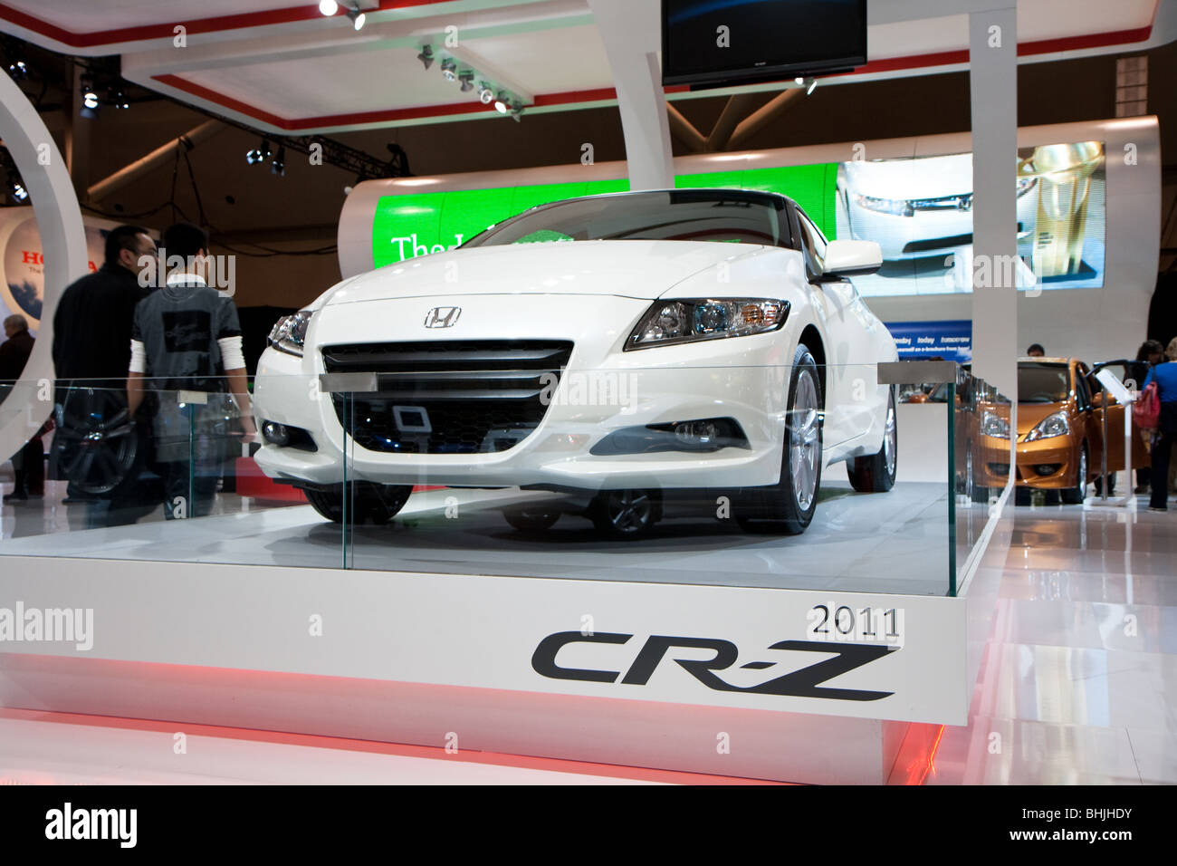 Honda CR-Z Intersection Photo Gallery