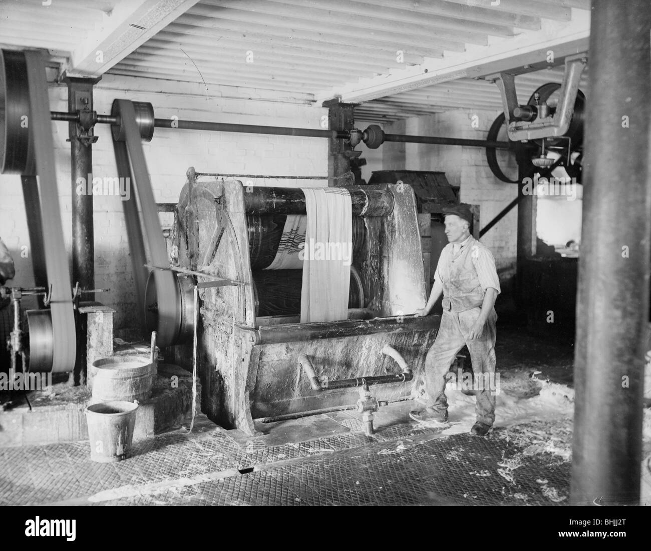 Early Blanket Factory, Witney, Oxfordshire, 1898. Washing blankets in