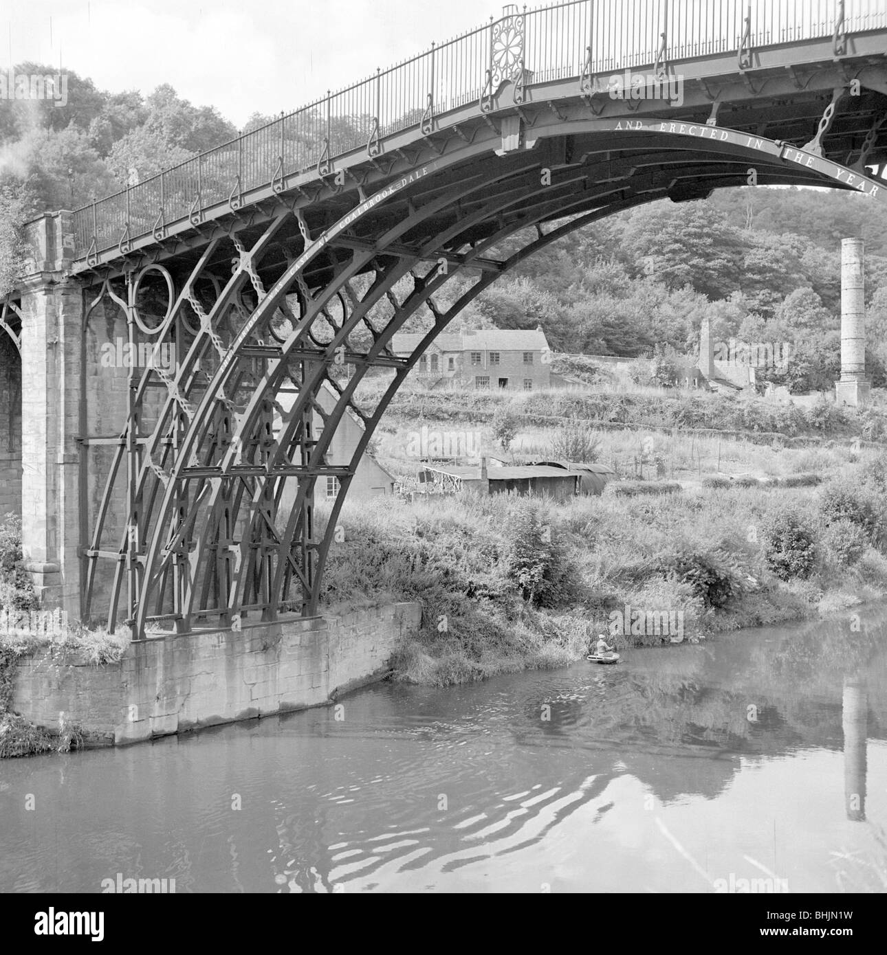 The Iron Bridge, Ironbridge, Shropshire, 1945-1980. Artist: Eric de Maré Stock Photo