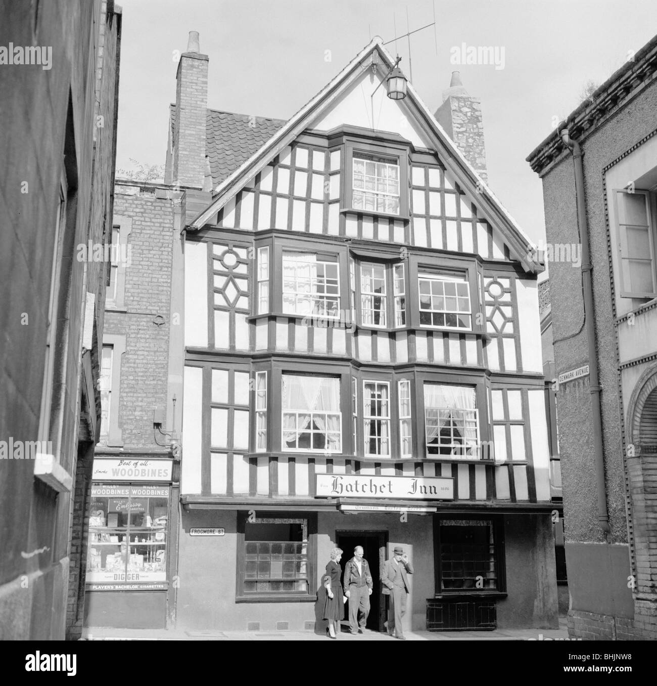 Hatchet Inn, Frogmore Street, Bristol, 1945. Artist: Eric de Maré Stock Photo