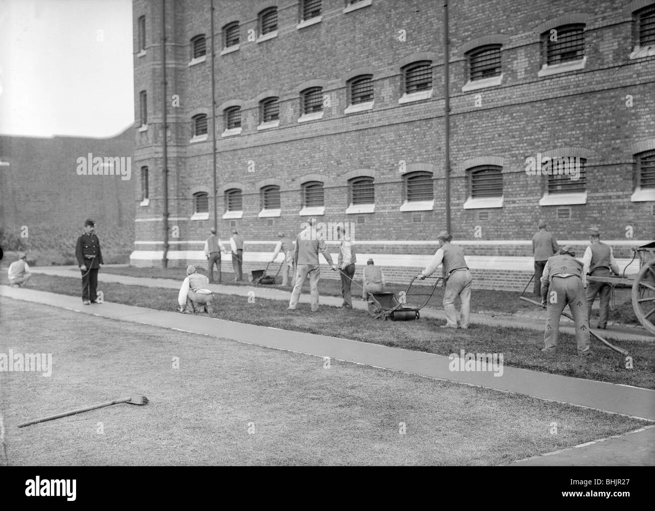 Wormwood scrubs prison london Black and White Stock Photos & Images - Alamy