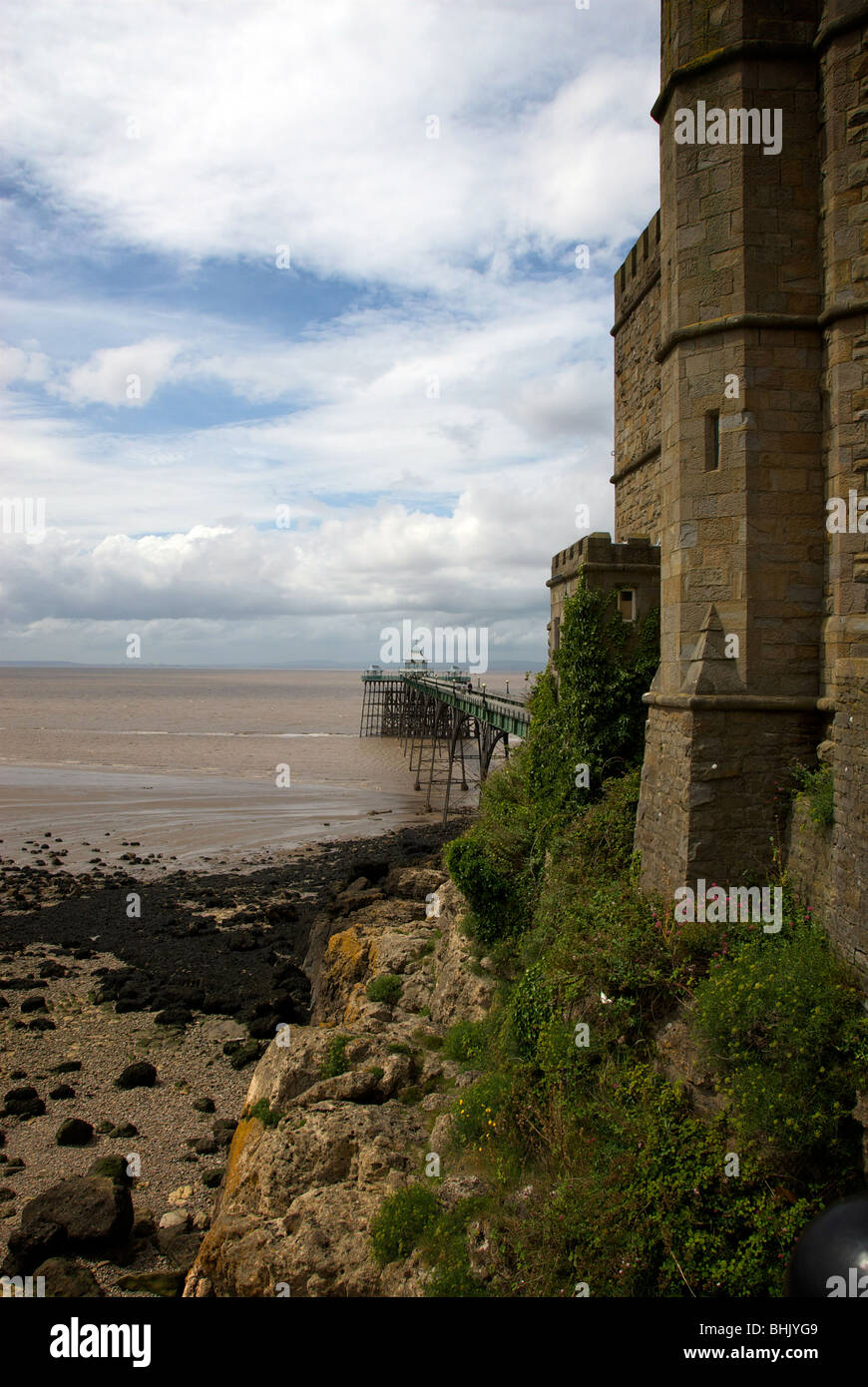 Clevedon North Somerset UK Beach Pier Sea Stock Photo Alamy
