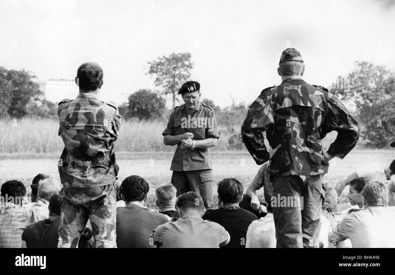 military, Congo, army, mercenaries, training, instruction by Major Michael 'Mad Mike' Hoare, Kamina, Katanga province, 24.9.1964, , Stock Photo