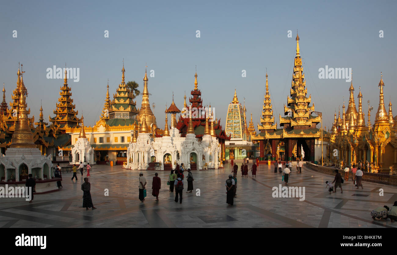 Myanmar Burma Yangon Rangoon Shwedagon Pagoda landmark historic religous buddhist monument Stock Photo