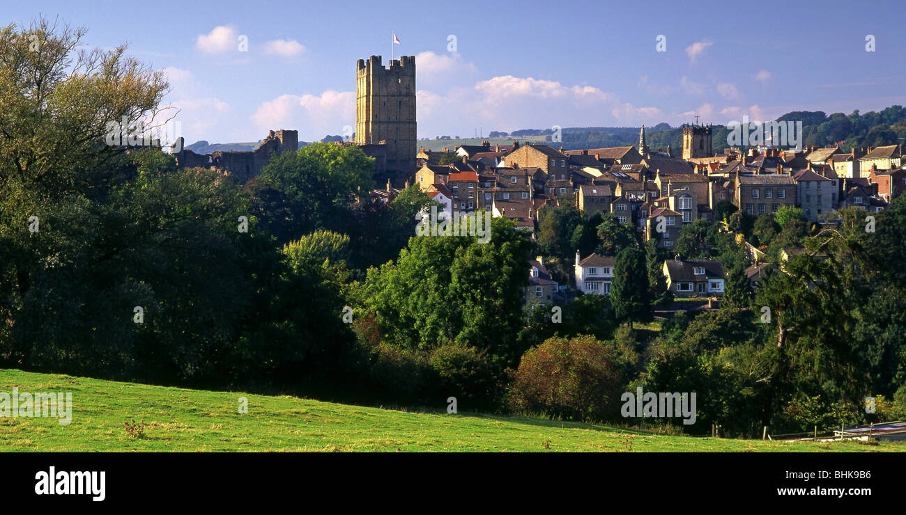 Richmond Castle & Town, Richmond, Yorkshire Dales, Yorkshire, England, UK Stock Photo