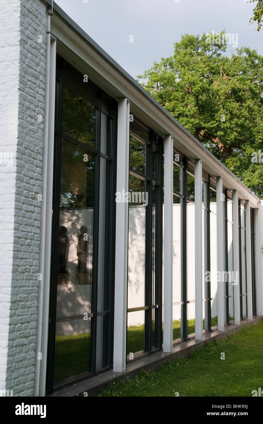 Ernst Barlach Haus Jenisch Park Othmarschen Hamburg Germany