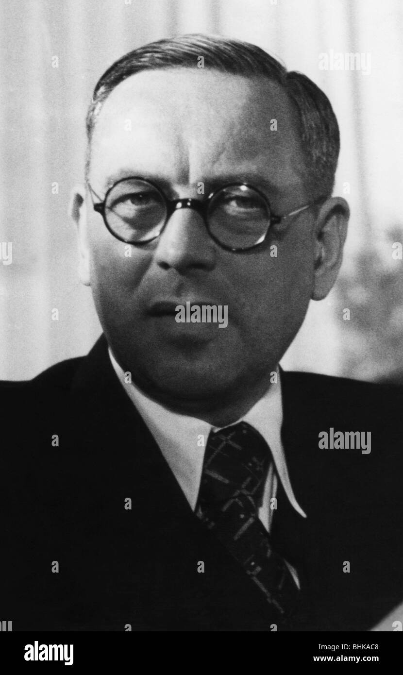 Bolz, Lothar, 3.9.1903 - 29.12.1986, German politician (NDPD), East German Foreign Minister 1953 - 1967, portrait, 3.10.1953, , Stock Photo