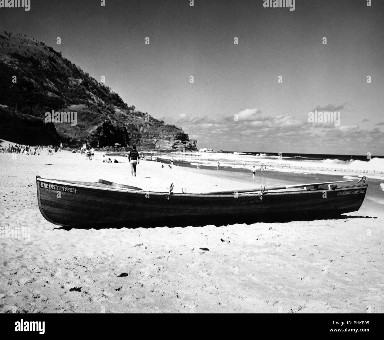 geography / travel, Australia, Stanwell Park, beaches, life boat and bathing people on the beach, 1960s, Stock Photo