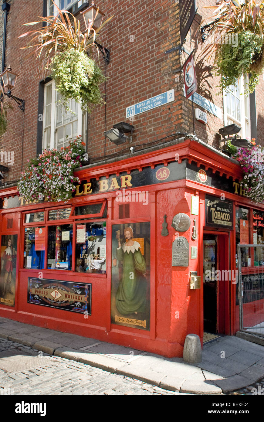 A Bar / Pub in the Temple Bar area of Dublin Ireland Stock Photo