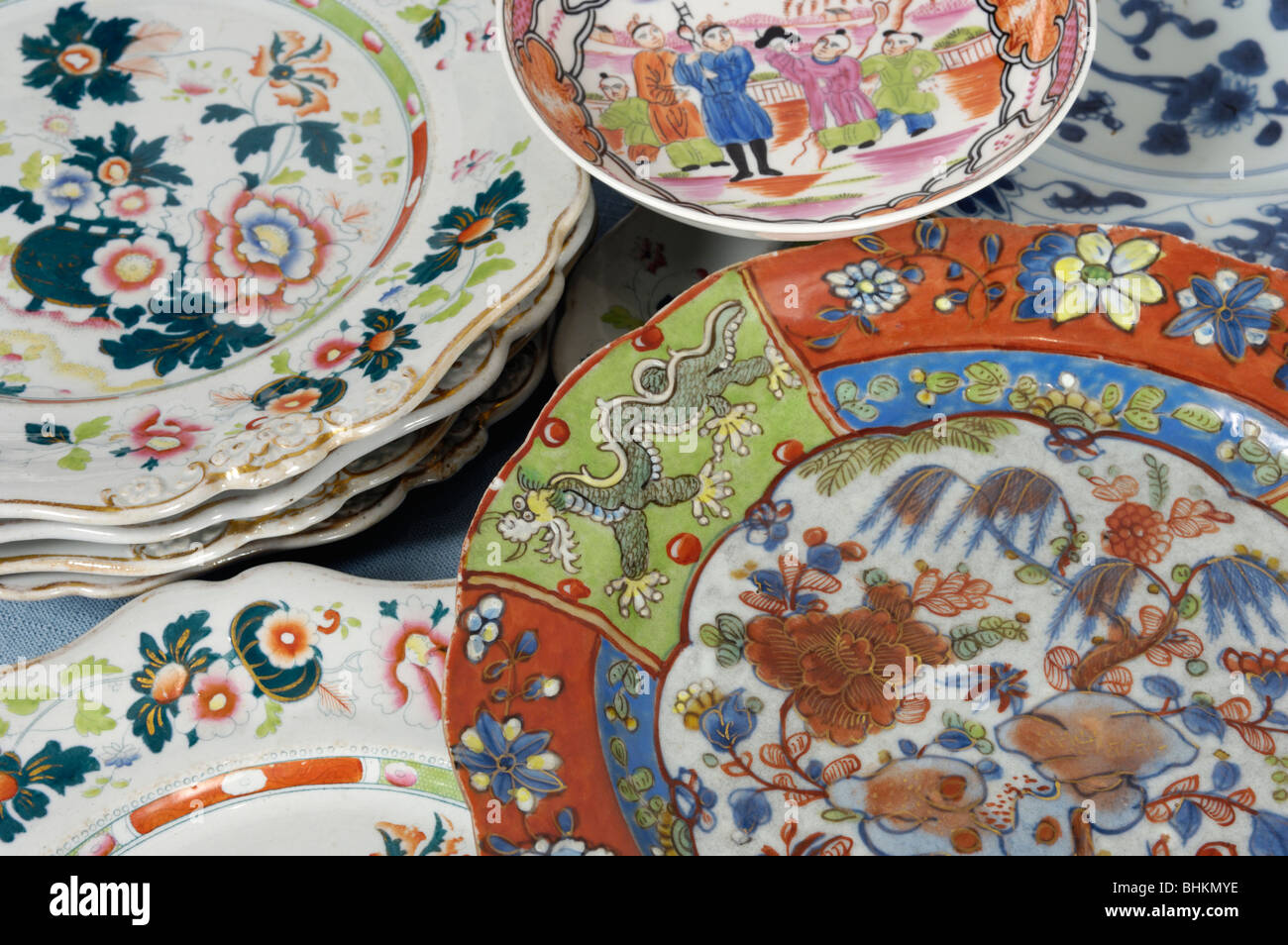 Antique plates hires stock photography and images Alamy
