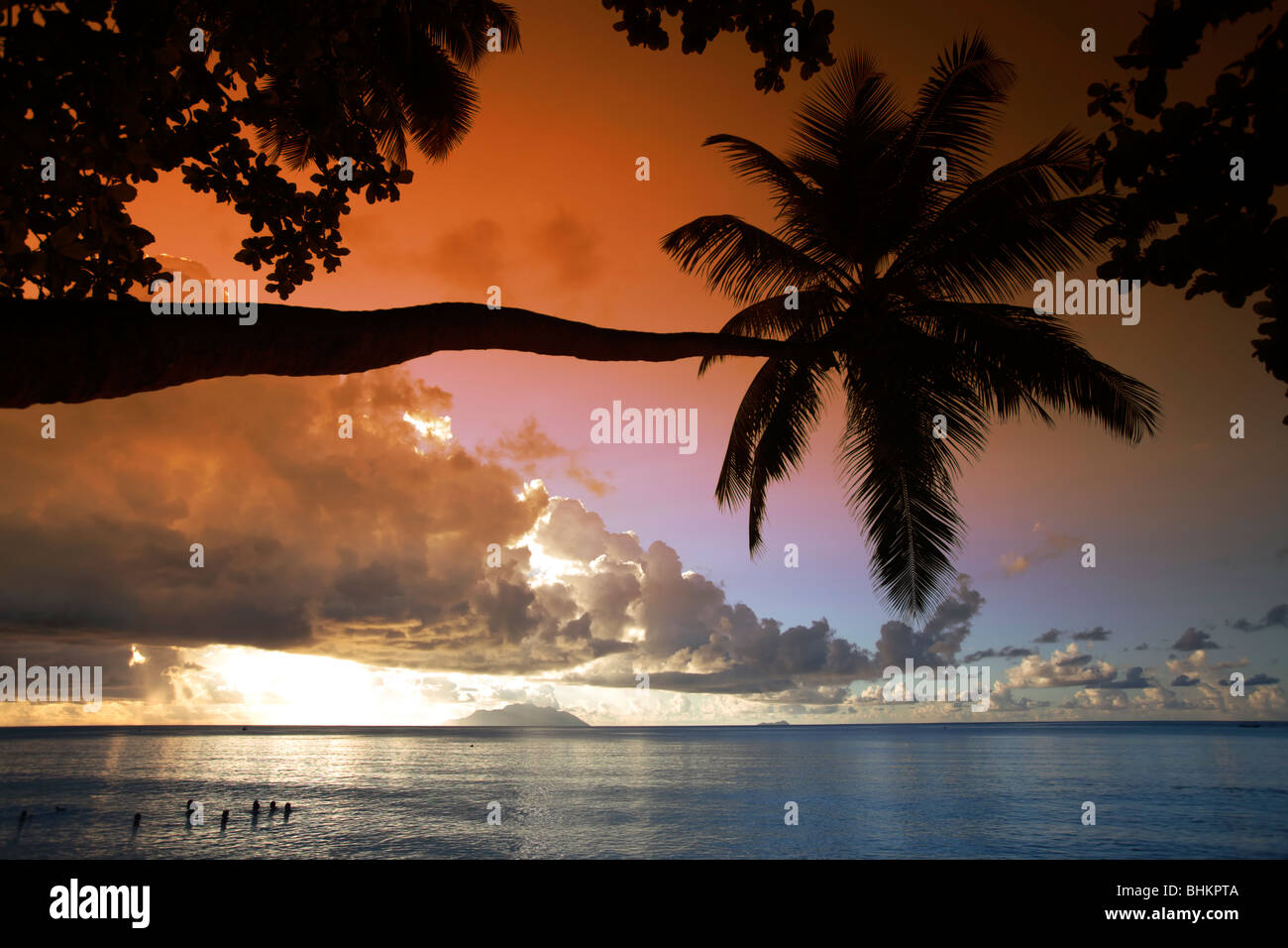 Sunset at Beau Vallon Beach, Mahe Island, Seychelles Stock Photo Alamy
