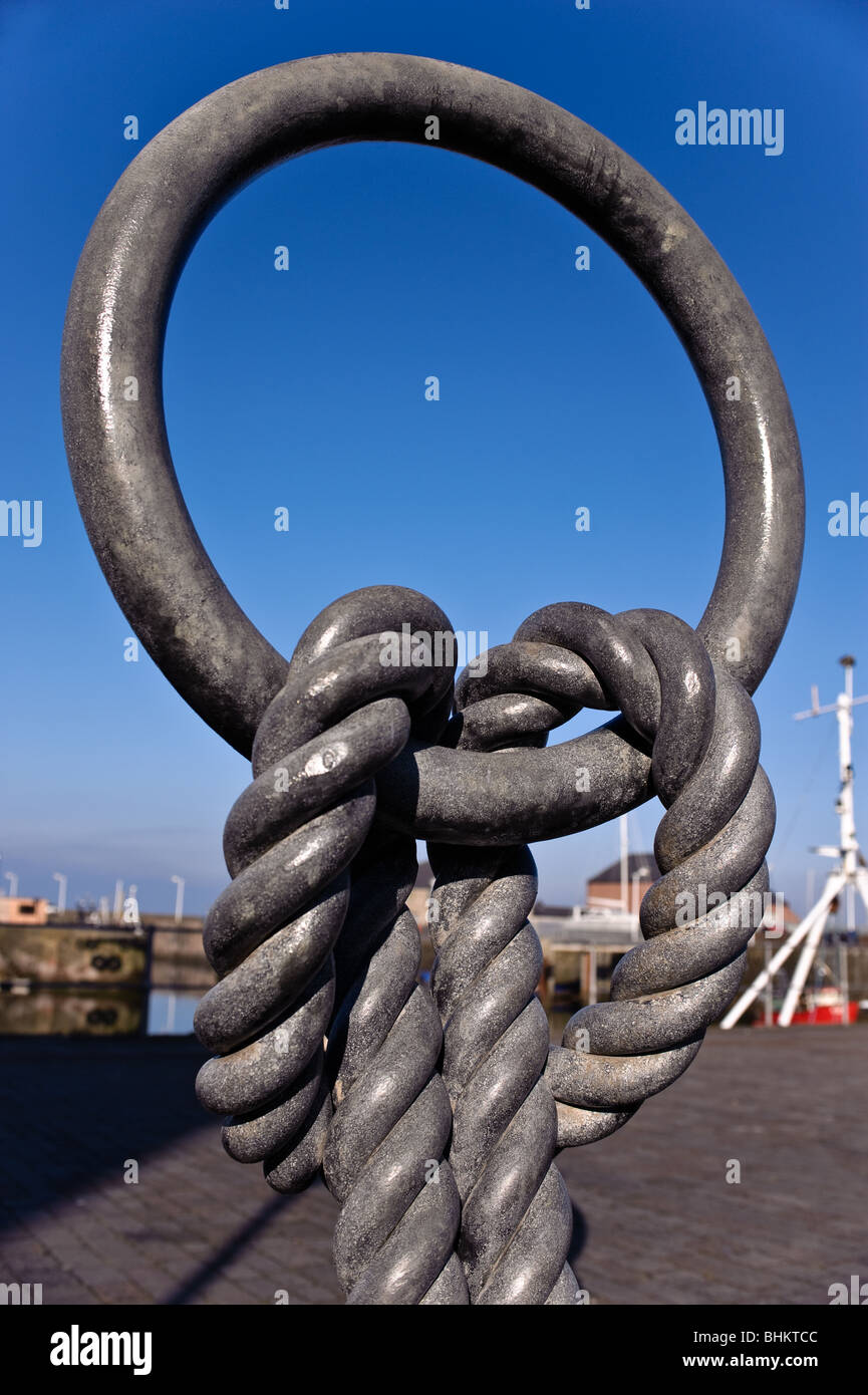 Knot sculpture / casting on Whitehaven portside, cumbria Stock Photo