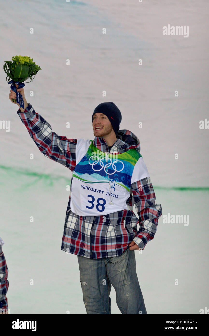 kalmeren verzending Bachelor opleiding Scott Lago (USA), wins the bronze medal in the Men's Snowboard Halfpipe  event at the 2010 Olympic Winter Games Stock Photo - Alamy