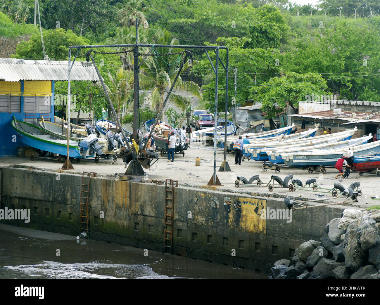 El Salvador. Acajutla port. Fishing Stock Photo - Alamy