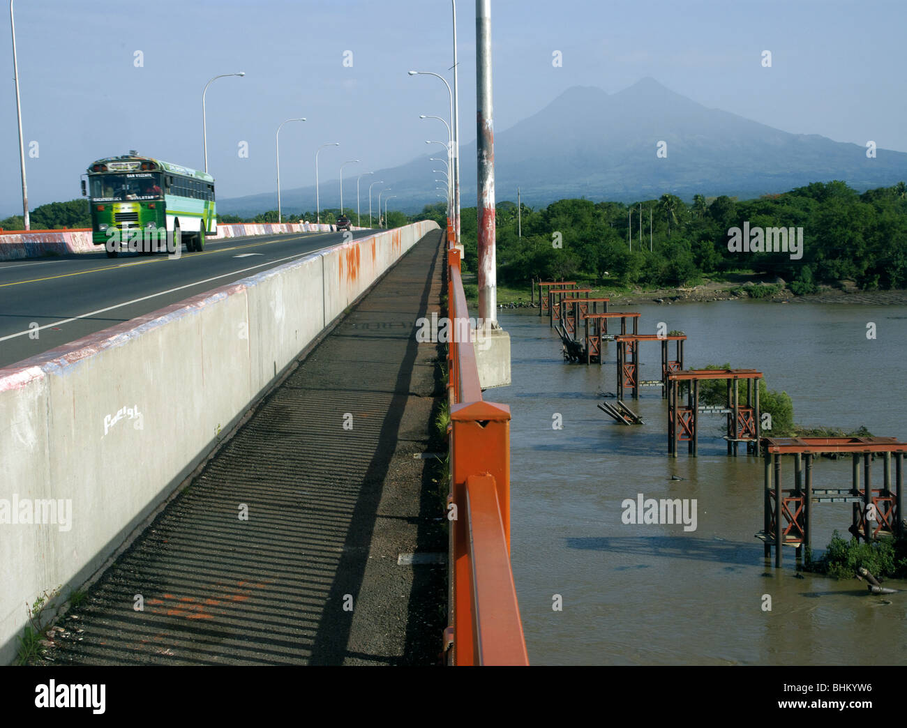 El Salvador. The Lempa river Stock Photo Alamy