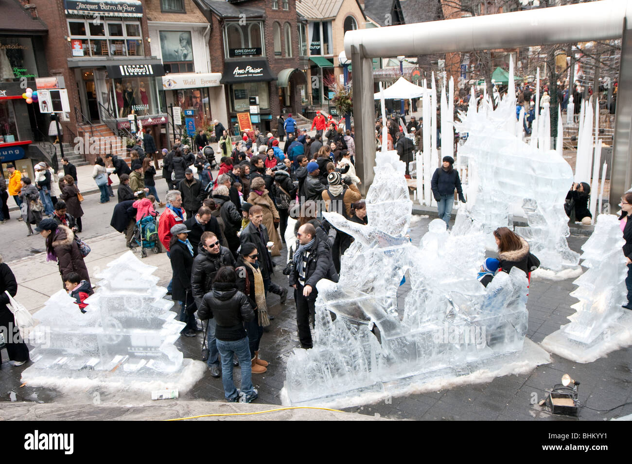Toronto outdoor ice fest hires stock photography and images Alamy