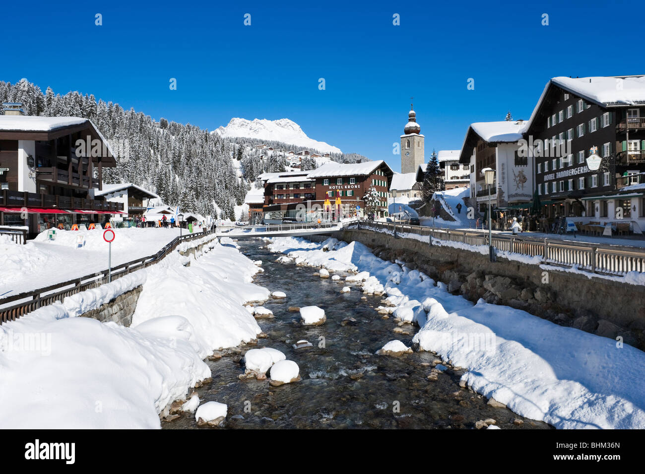River in the centre of the resort of Lech, Arlberg ski region, Vorarlberg, Austria Stock Photo
