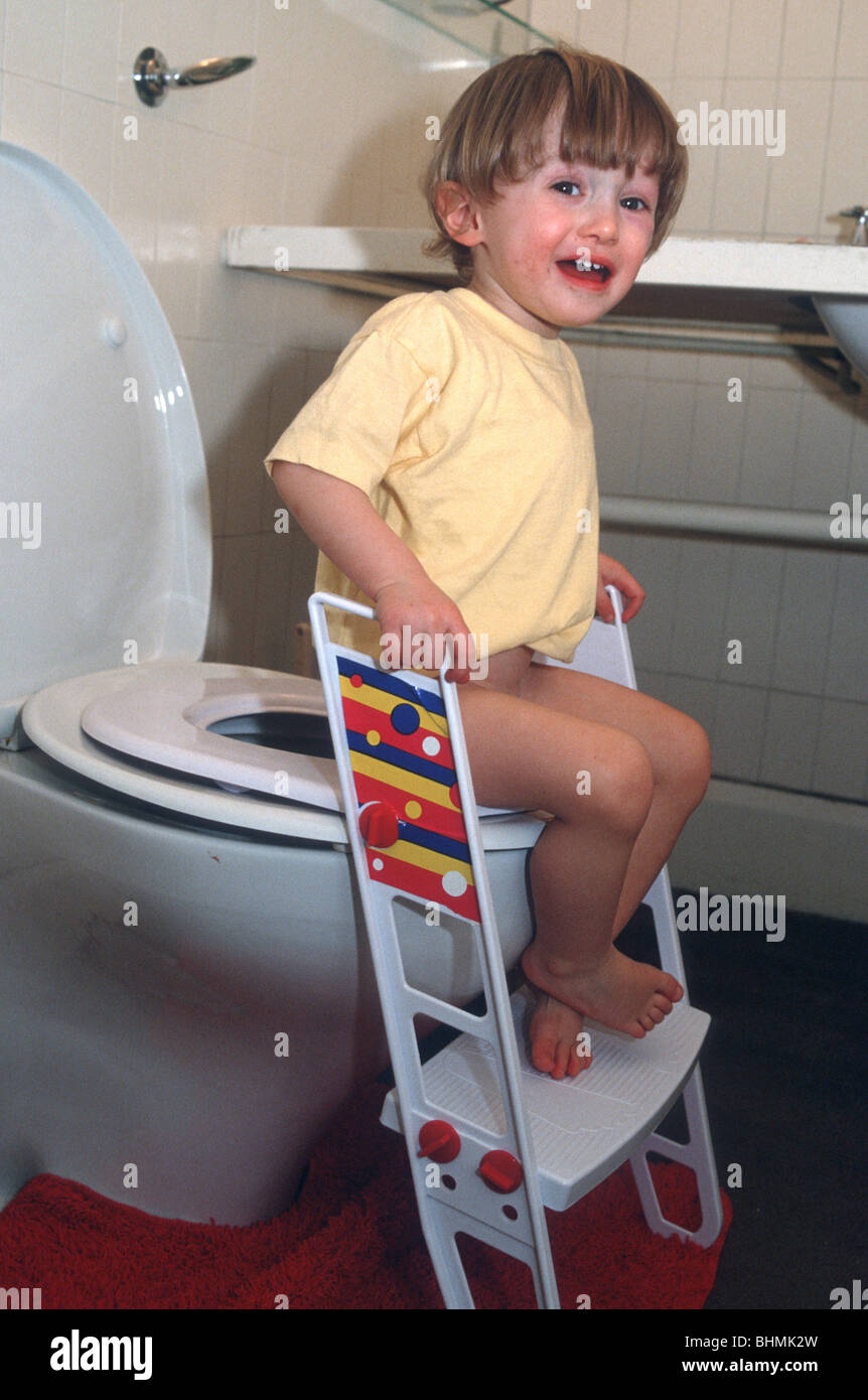 UK TODDLER BEING POTTY TRAINED IN TOILET Stock Photo Alamy