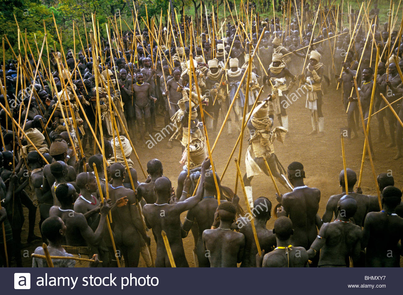 Tribal Fighting Stock Photos & Tribal Fighting Stock Images Alamy