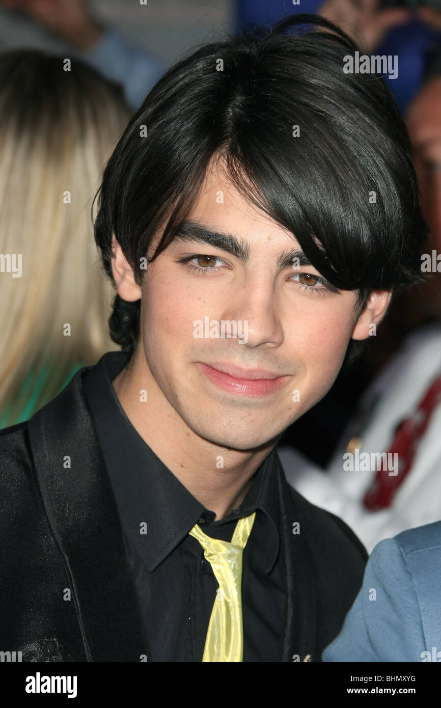 Joe jonas 2009 jonas brothers hires stock photography and images Alamy