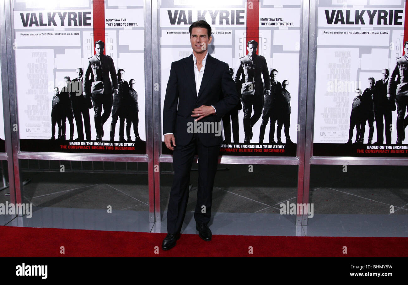 Tom cruise red carpet hi-res stock photography and images - Alamy