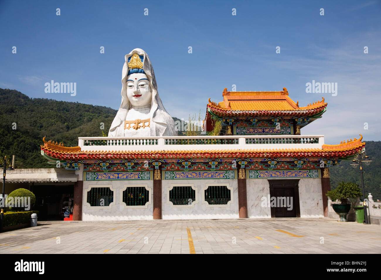 Guan Yin Goddess of Mercy figure at Kek Lok Si Temple, Penang, Malaysia Stock Photo