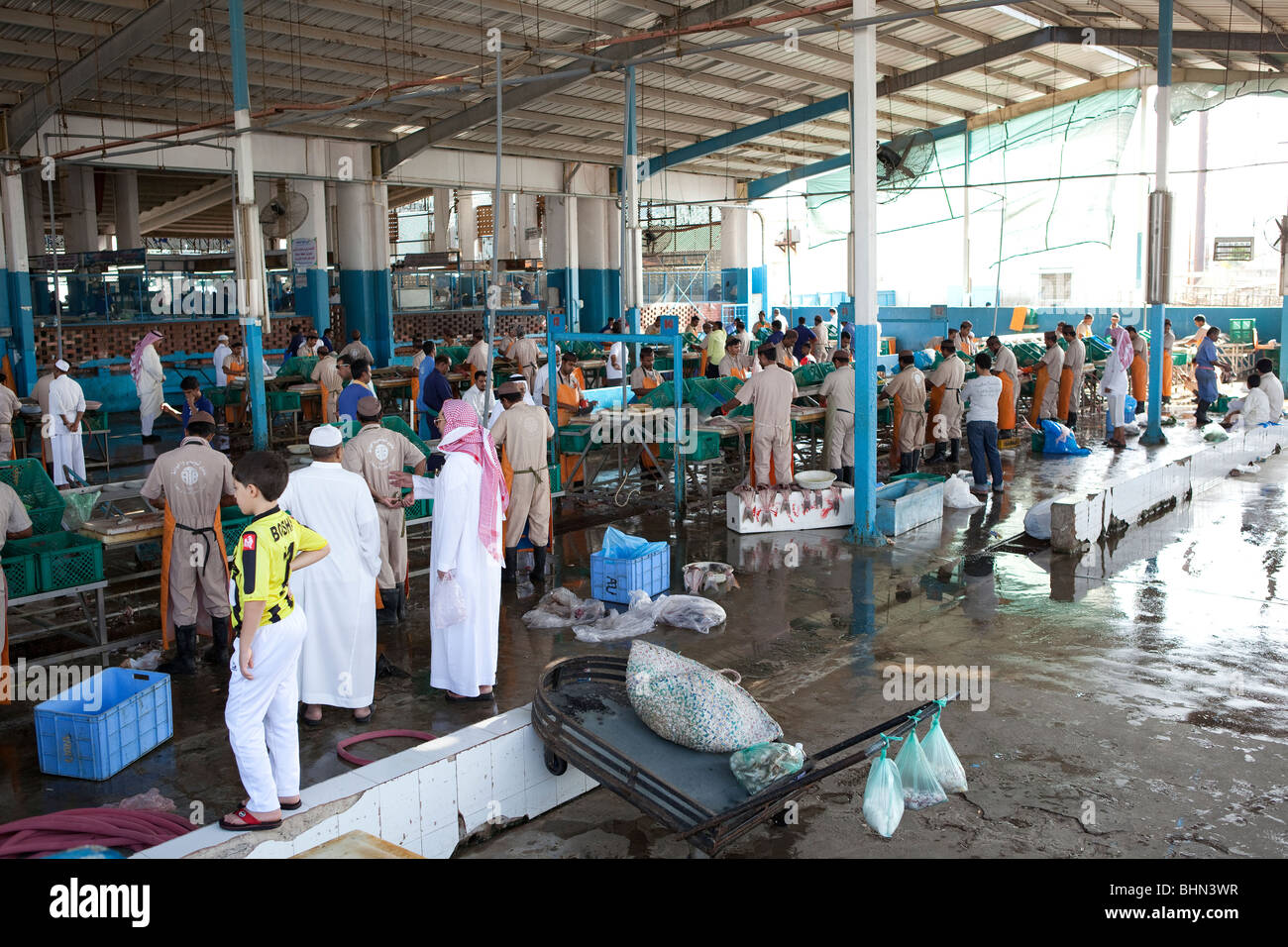 Fish market souk Jeddah Saudi Arabia Arabian food Stock Photo Alamy