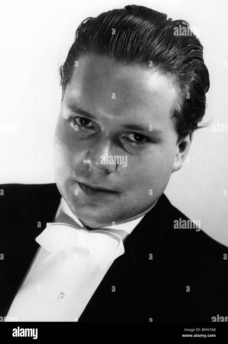 Fischer-Dieskau, Dietrich, 28.5.1925 - 18.5.2012, German opera singer, portrait, studio shot, 1950s, Stock Photo