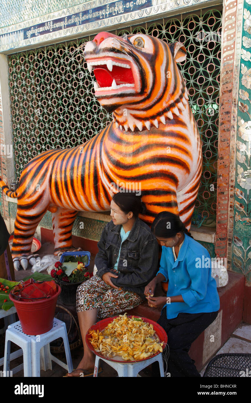 Myanmar, Burma, Mt Popa, Mahagiri Shrine entrance, tiger statue, people