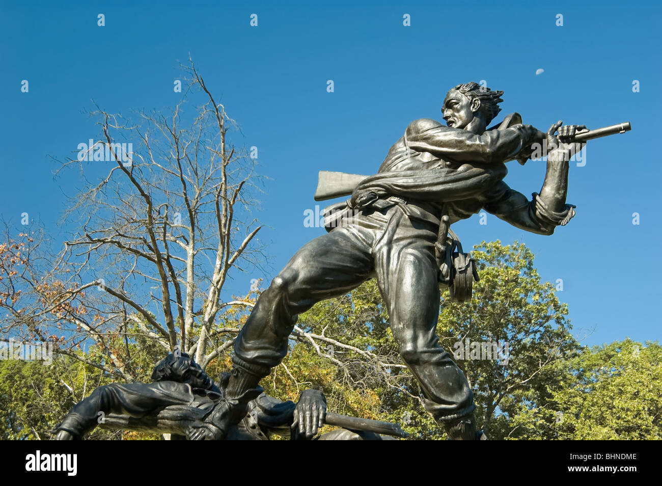 Soldier swings his rifle in combat, Mississippi monument at Gettysburg National Military Park, Pennsylvania. Stock Photo