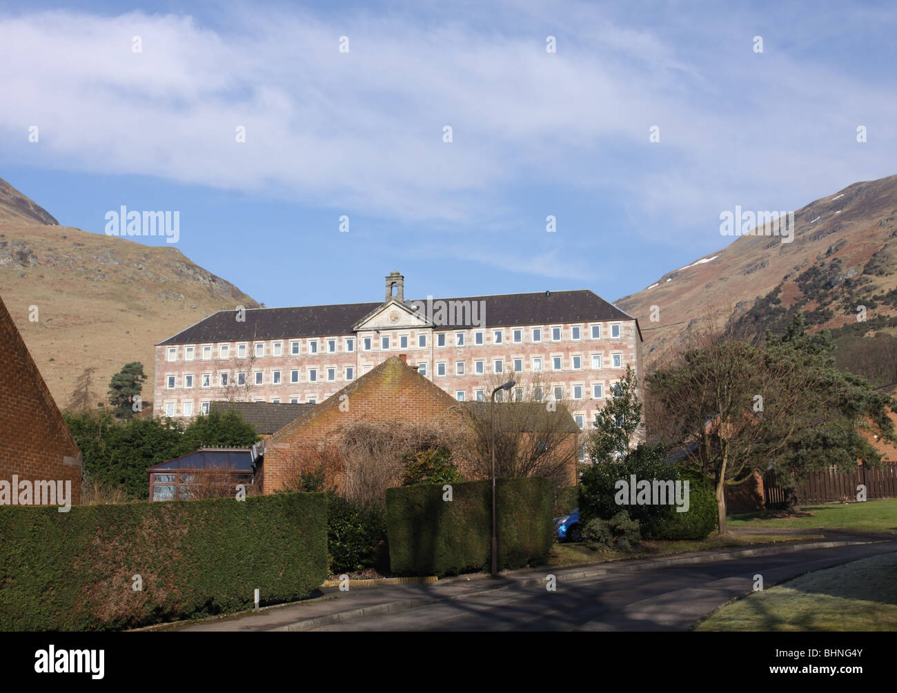 Strude Mill in Alva with Ochil hills Clackmannanshire Scotland February 2010 Stock Photo Alamy
