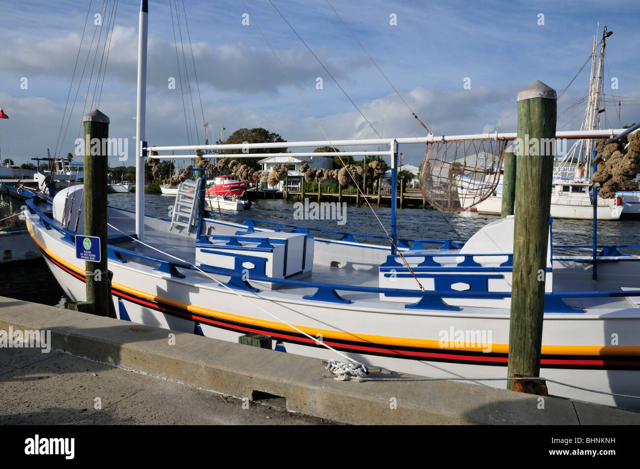 the-sponge-boat-tarpon-springs-formerly-named-the-louis-pappas