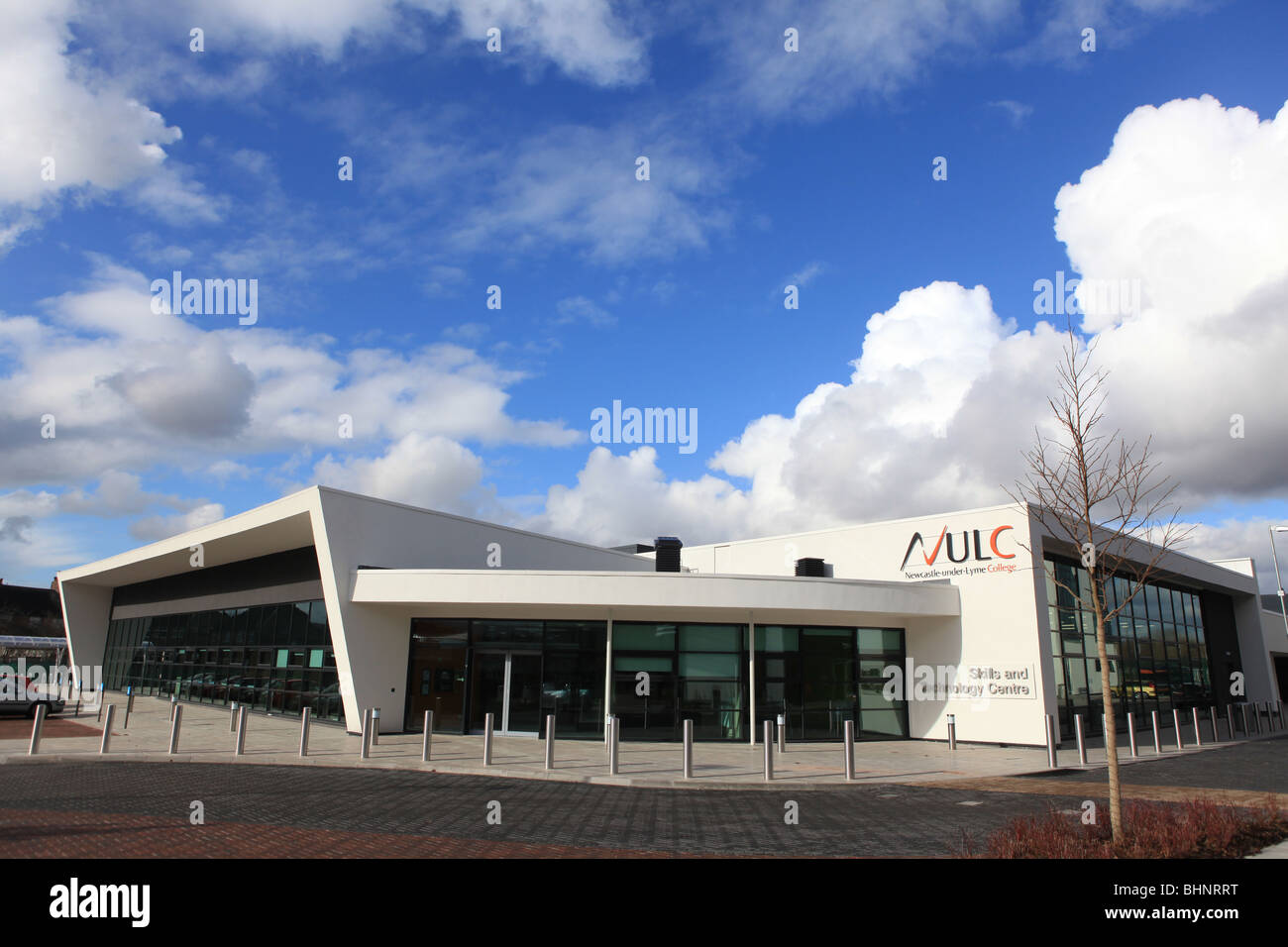Newcastle under lyme hires stock photography and images Alamy