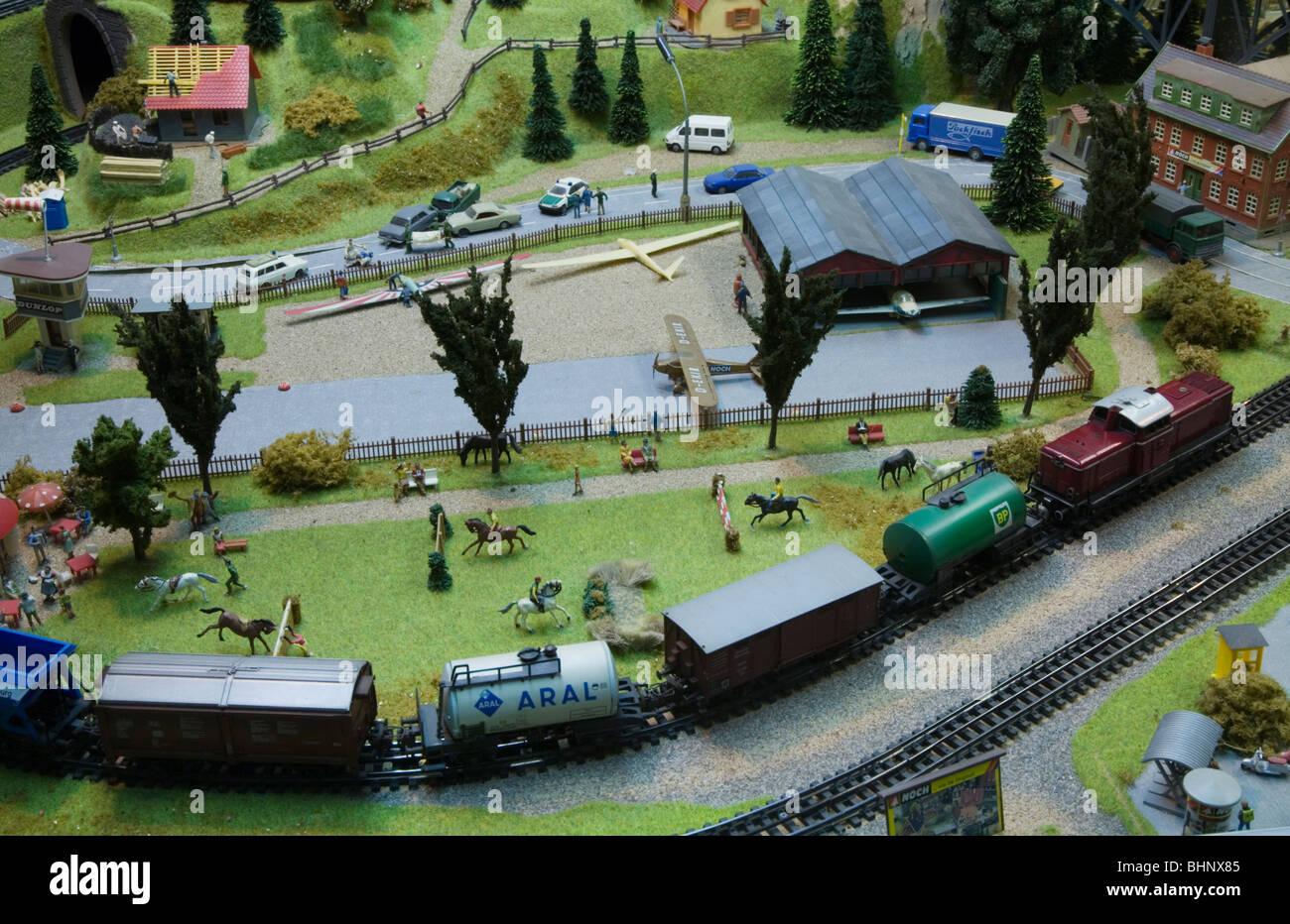 model toy trains